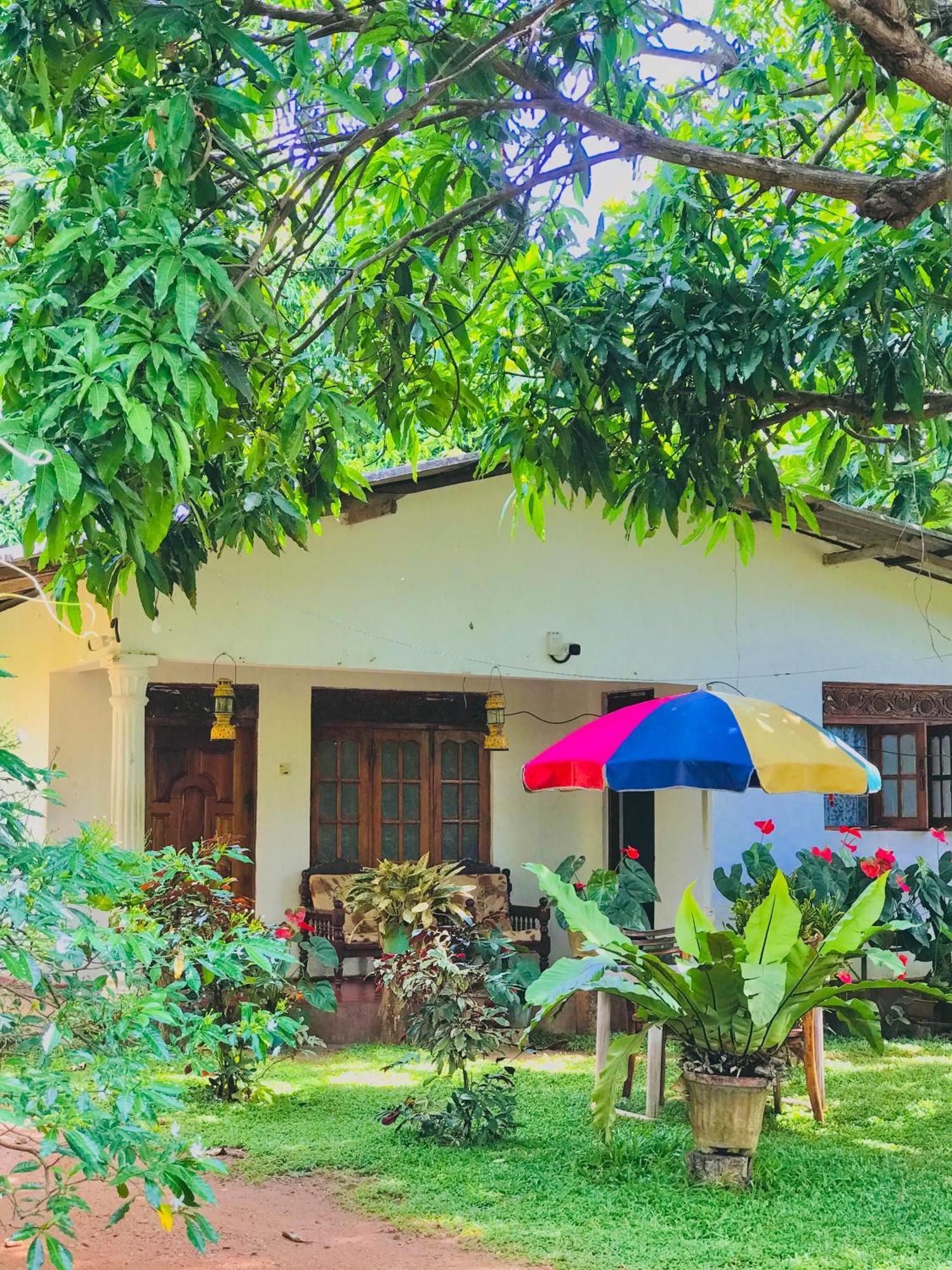 Sigiri Lakshan Home Stay Sigiriya Eksteriør bilde